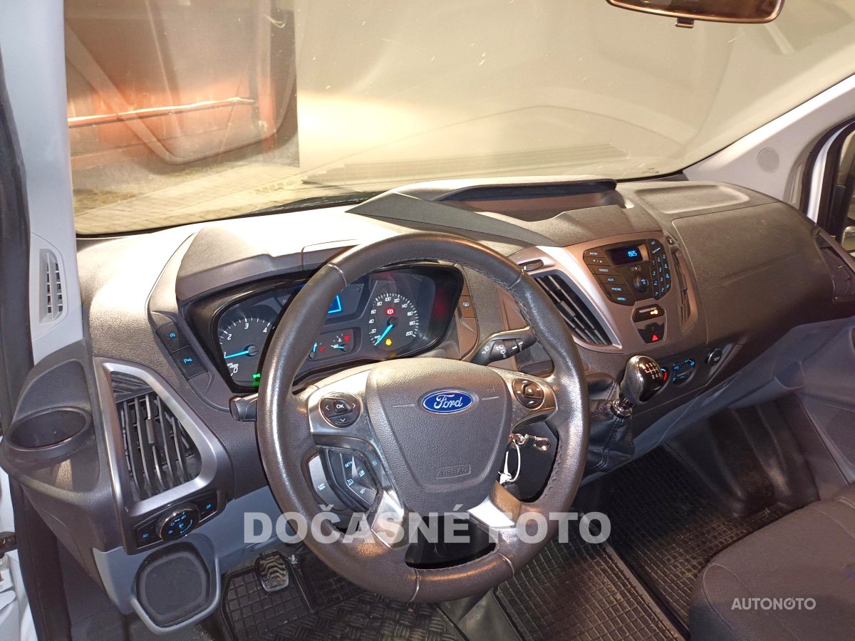 Ford Transit Custom, 2017 - pohled č. 3