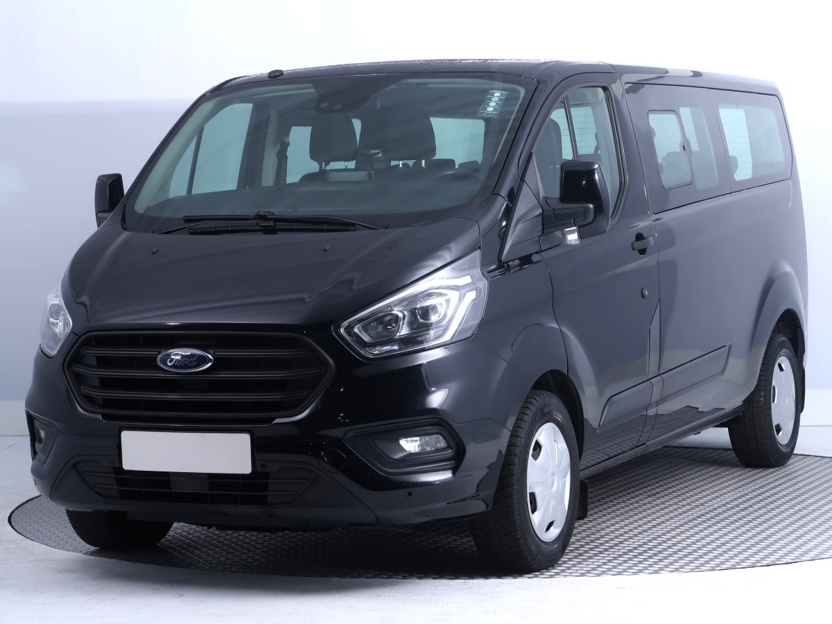 Ford Transit Custom, 2018 - pohled č. 3