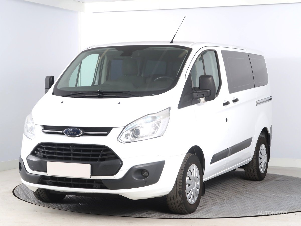 Ford Transit Custom, 2013 - pohled č. 3