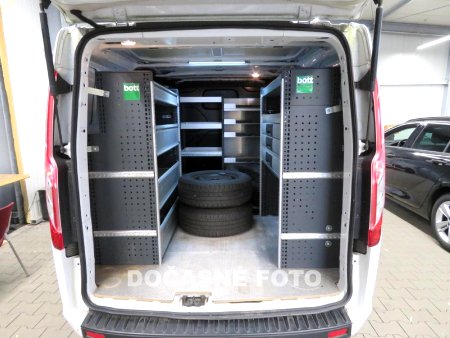 Ford Transit Custom, 2018 - pohled č. 3