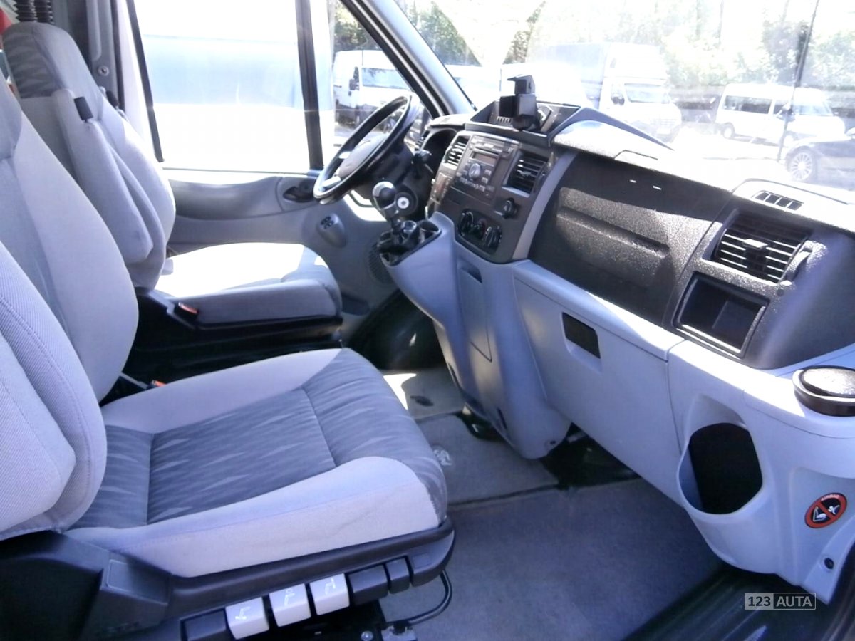 Ford Transit, 2008 - pohled č. 6