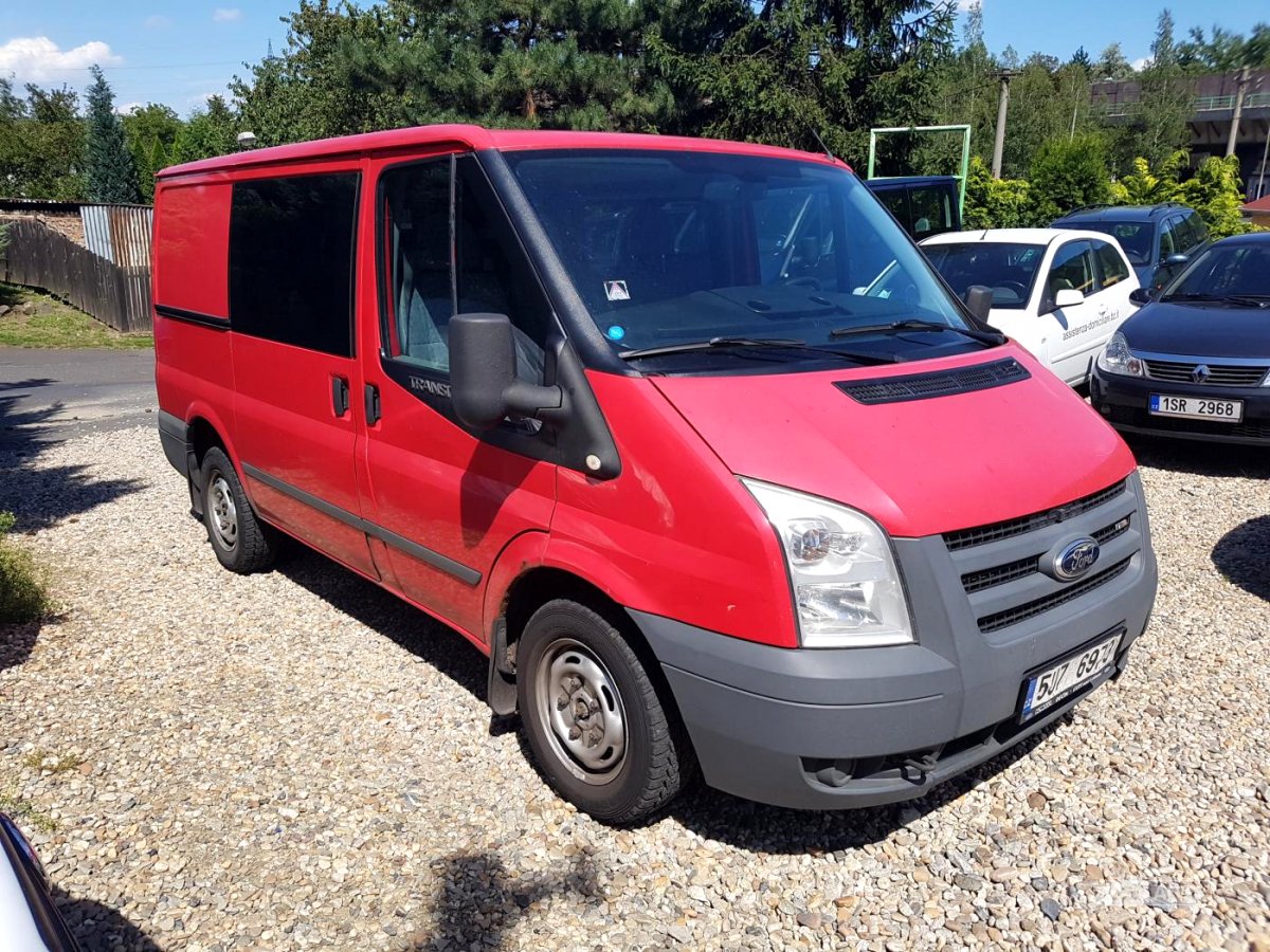 Ford Transit, 2009 - celkový pohled