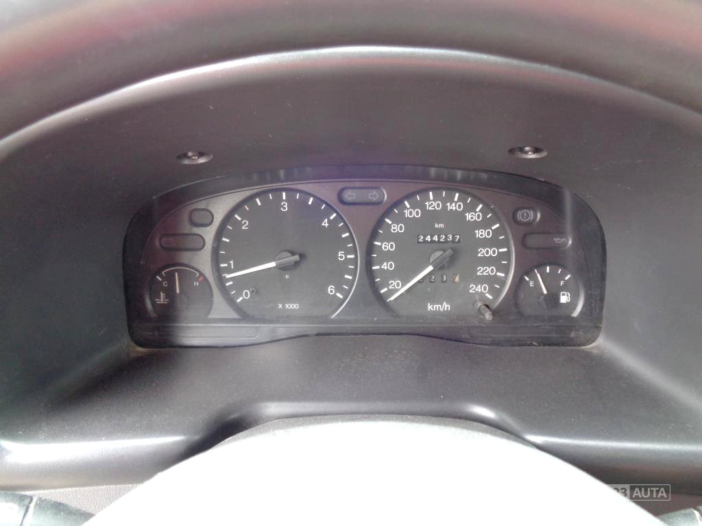 Ford Transit, 2001 - pohled č. 11