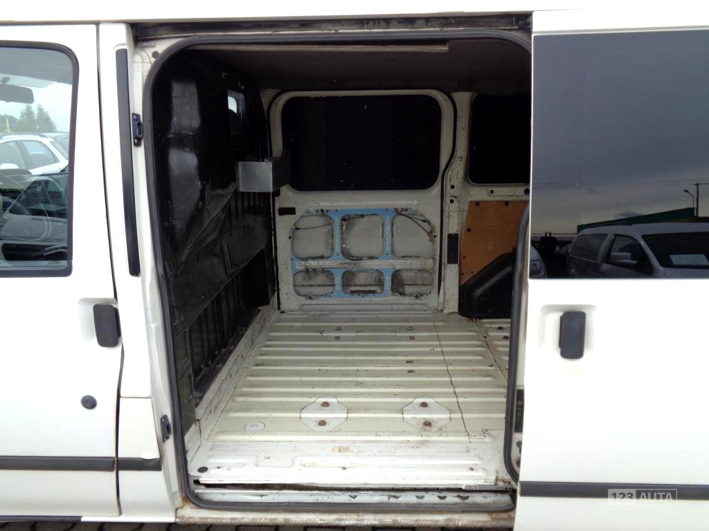 Ford Transit, 2001 - pohled č. 15