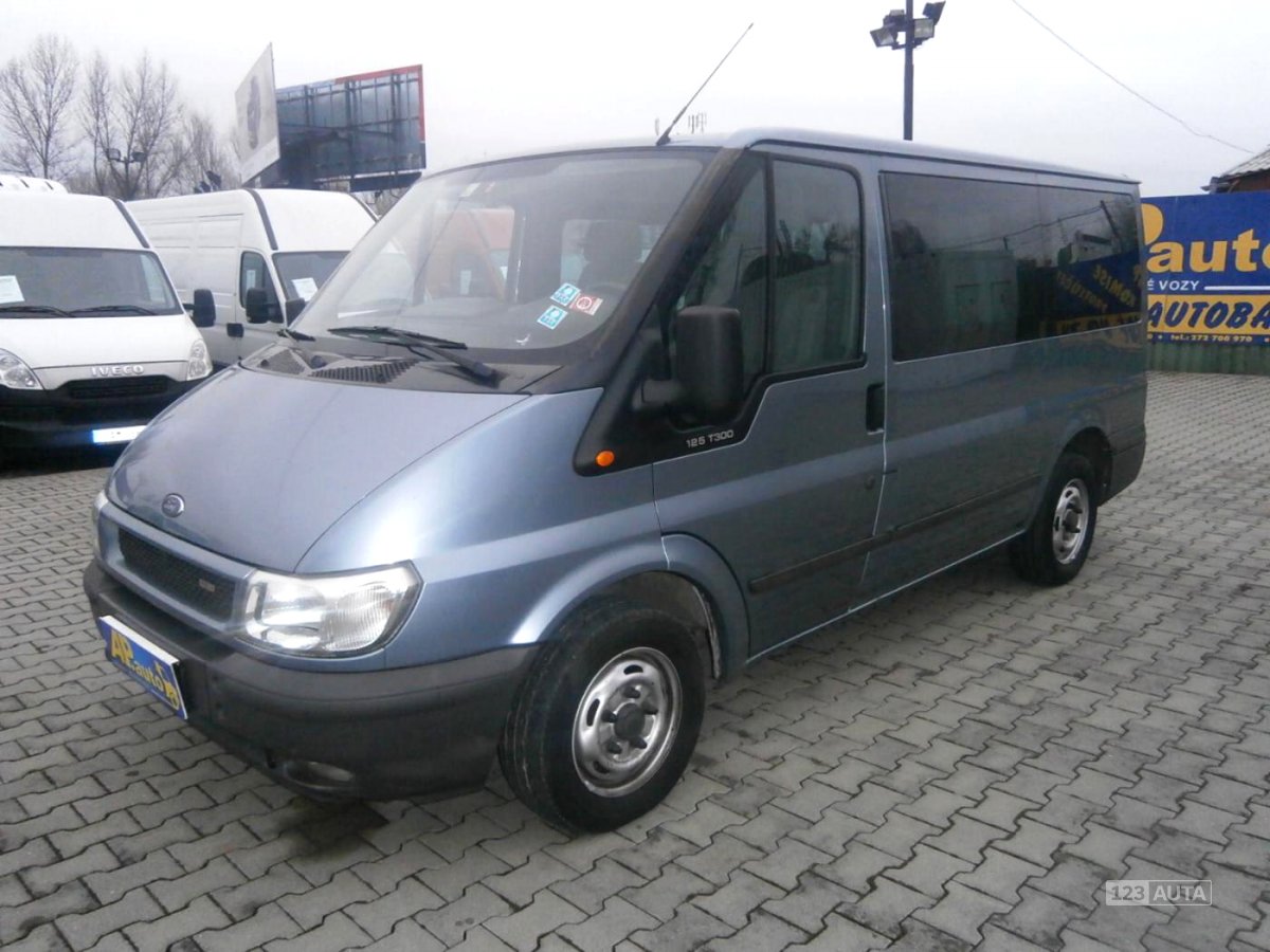 Ford Transit, 2004 - pohled č. 2