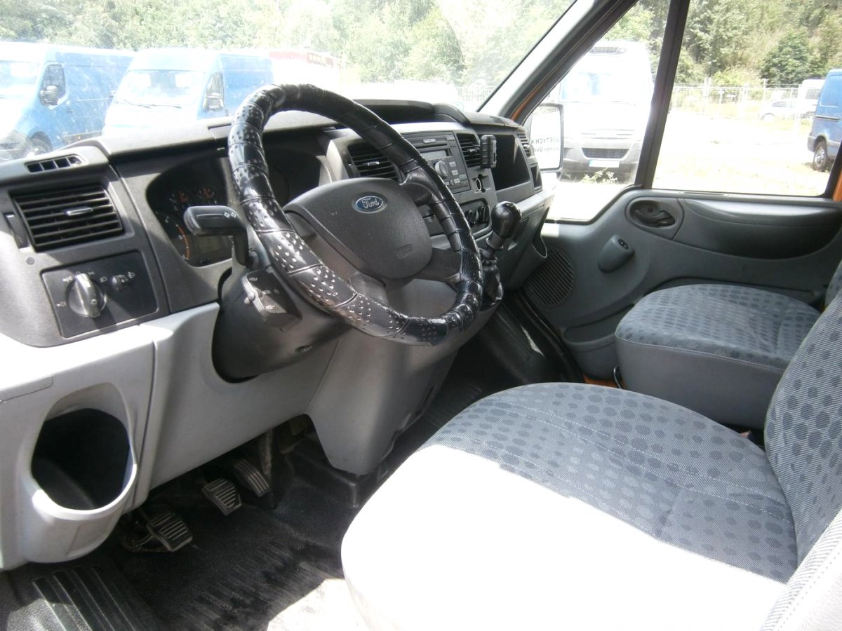 Ford Transit, 2009 - pohled č. 10