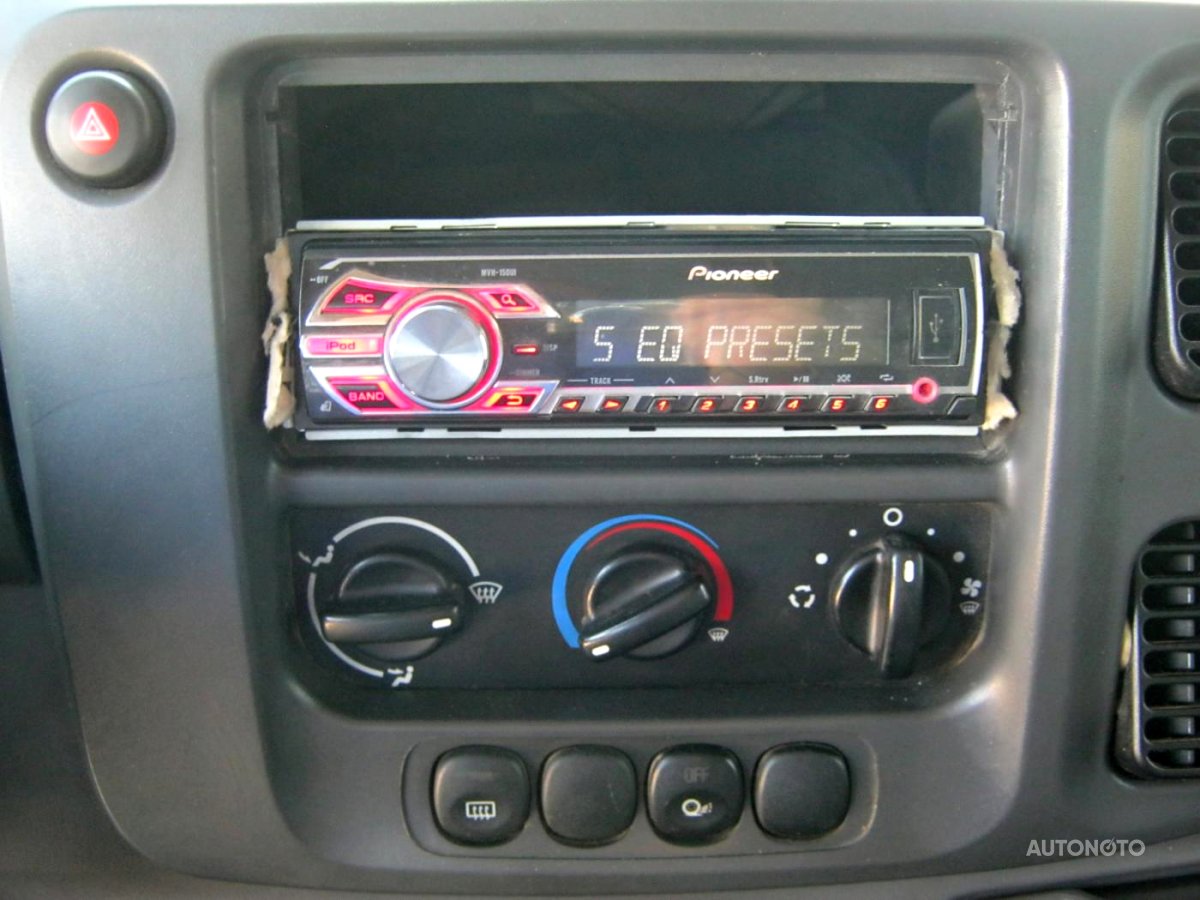 Ford Transit, 2005 - pohled č. 10