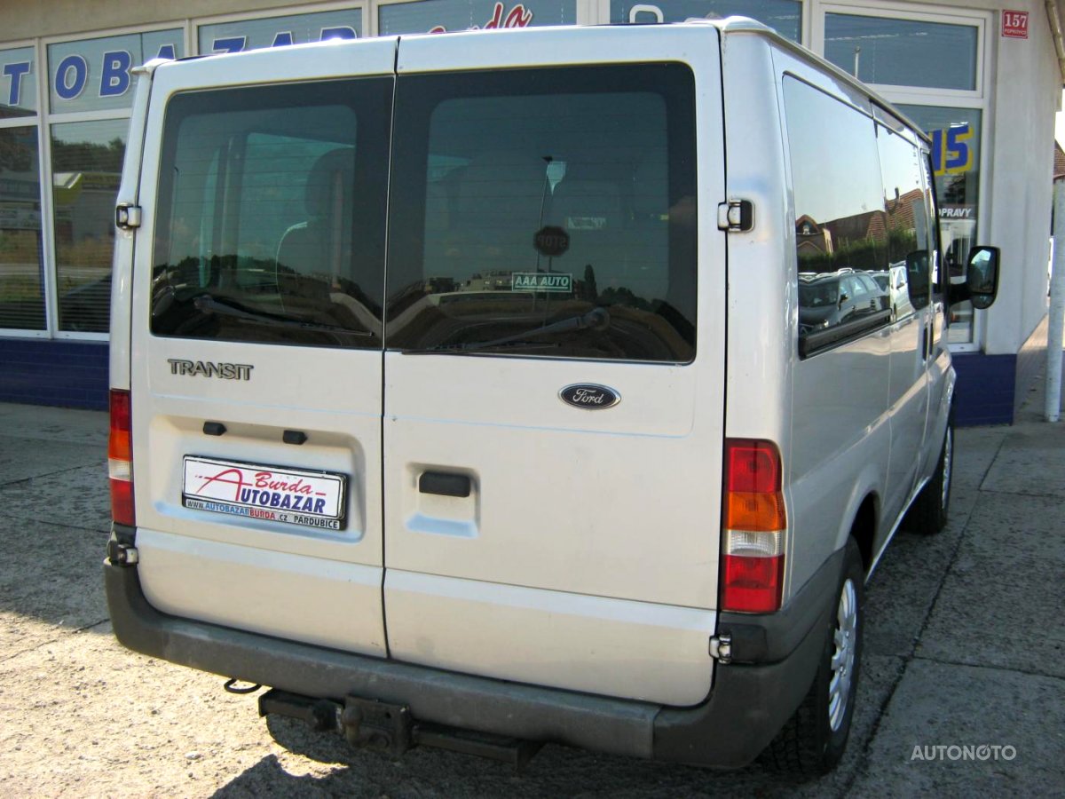 Ford Transit, 2005 - pohled č. 4