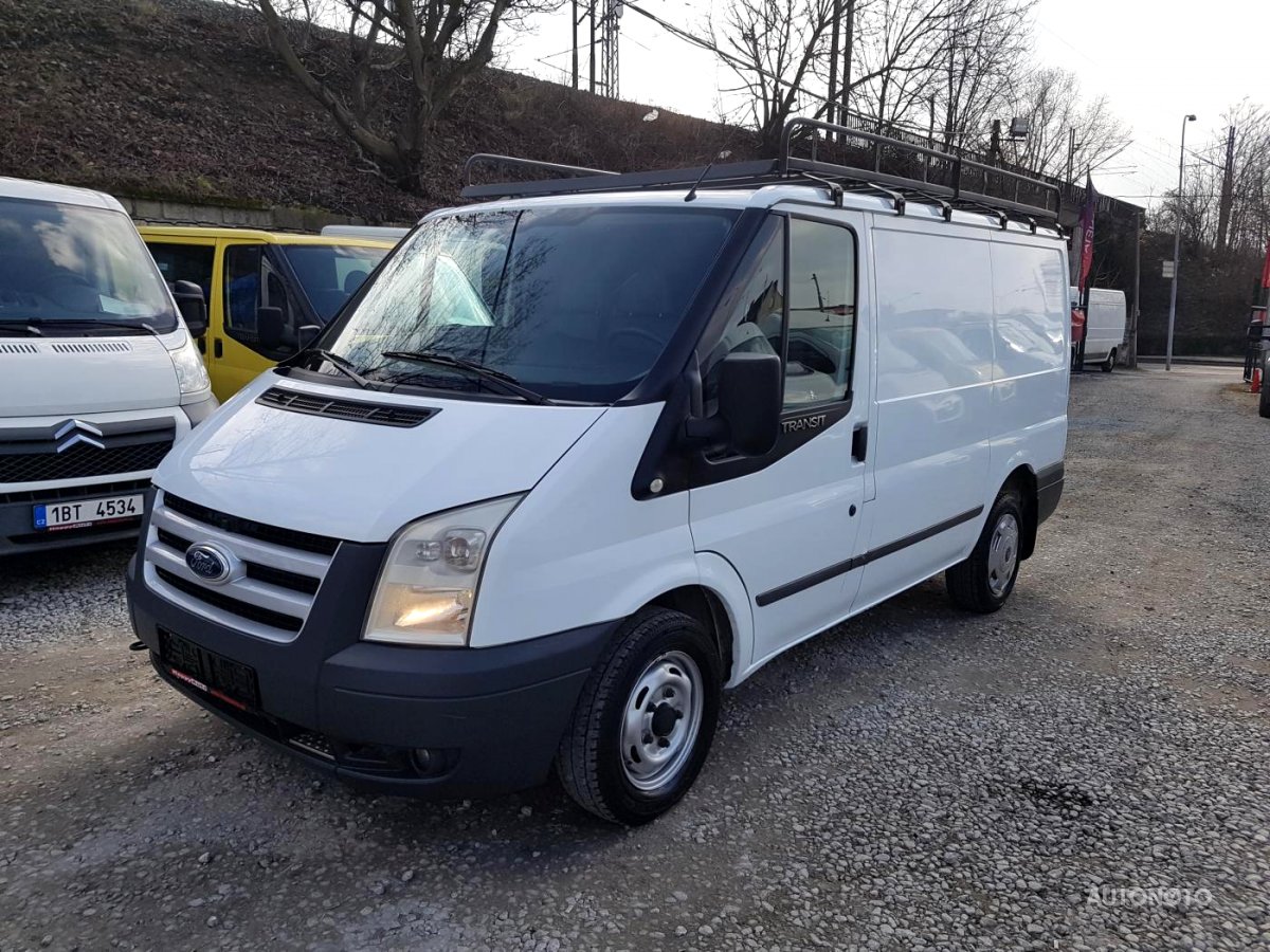 Ford Transit, 2010 - celkový pohled