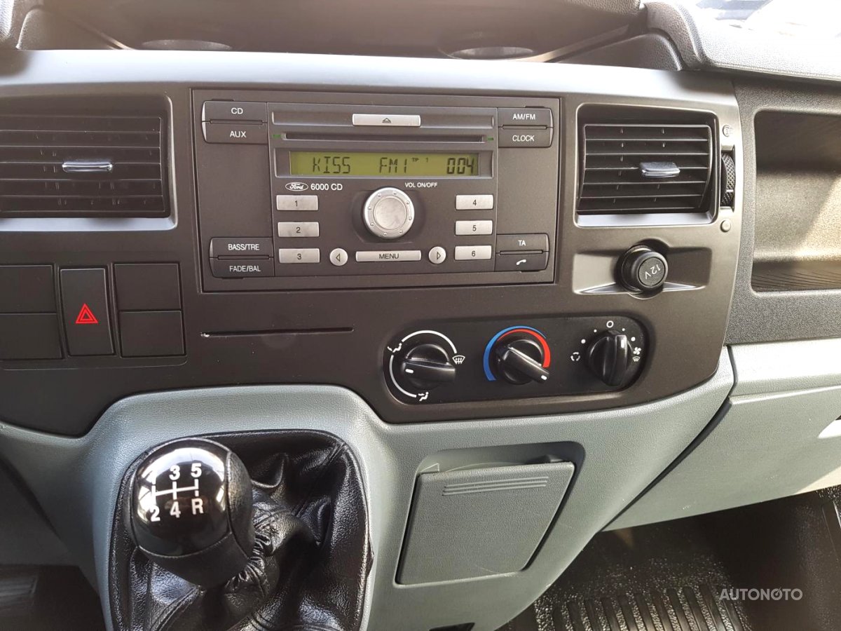 Ford Transit, 2010 - pohled č. 10