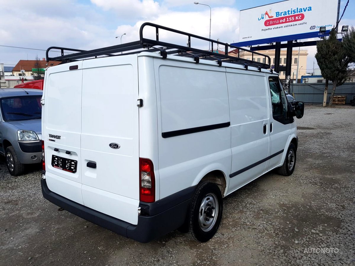Ford Transit, 2010 - pohled č. 4