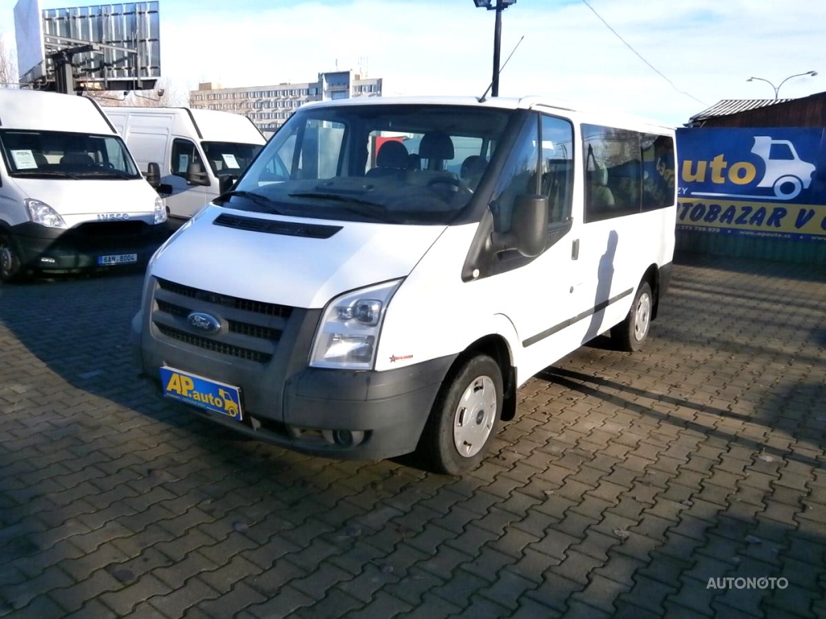 Ford Transit, 2011 - celkový pohled