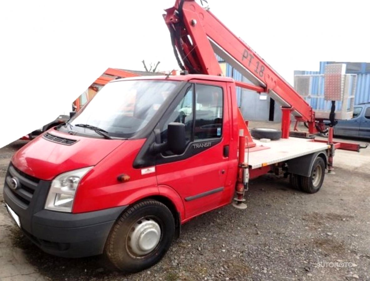 Ford Transit, 2011 - pohled č. 2