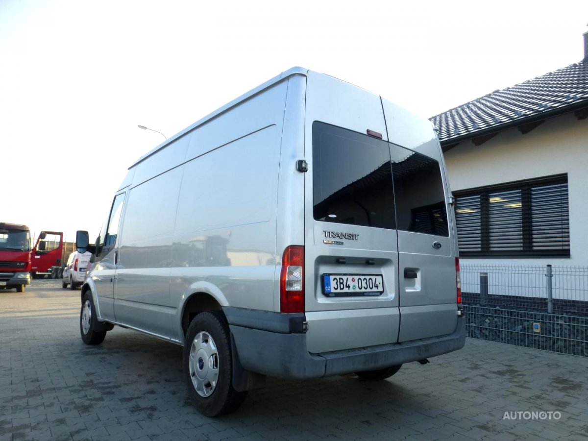 Ford Transit, 2006 - pohled č. 3