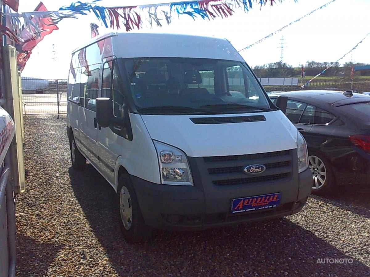 Ford Transit, 2009 - celkový pohled