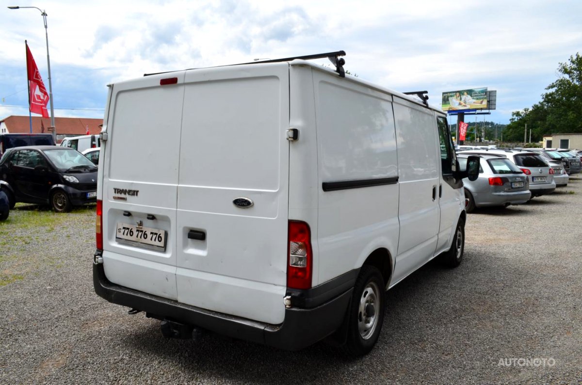 Ford Transit, 2008 - pohled č. 3