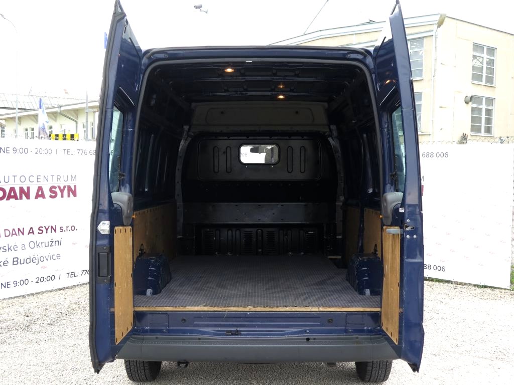 Ford Transit, 2007 - pohled č. 13
