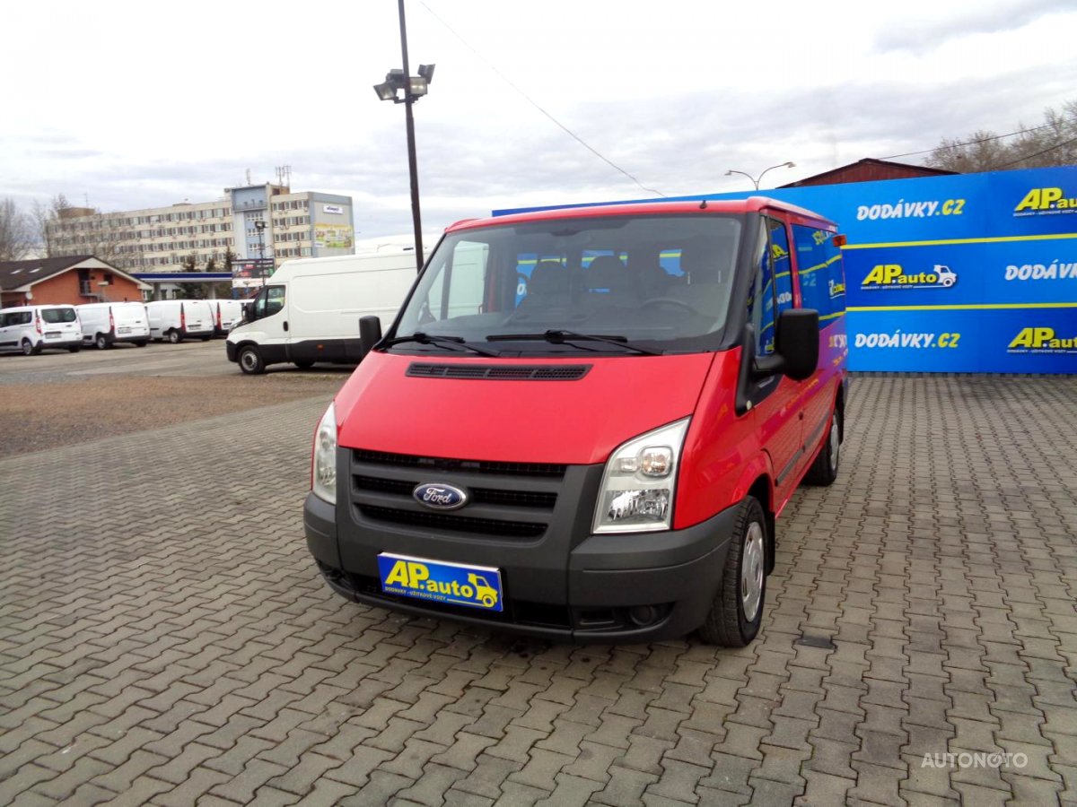 Ford Transit, 2010 - celkový pohled