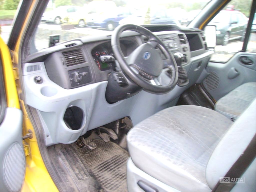 Ford Transit, 2008 - pohled č. 10