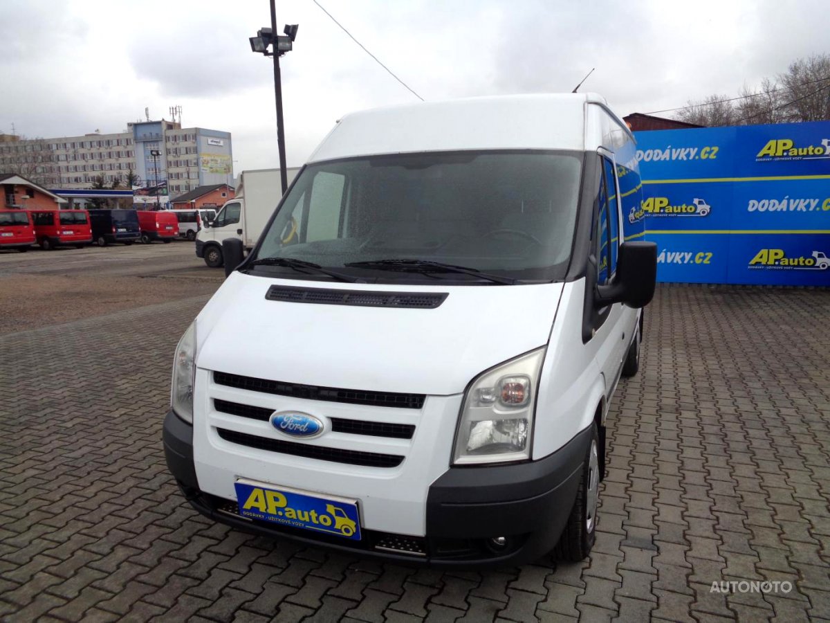 Ford Transit, 2011 - celkový pohled