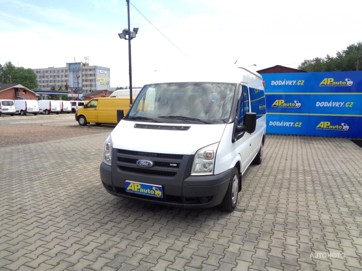Ford Transit, 2008 - celkový pohled