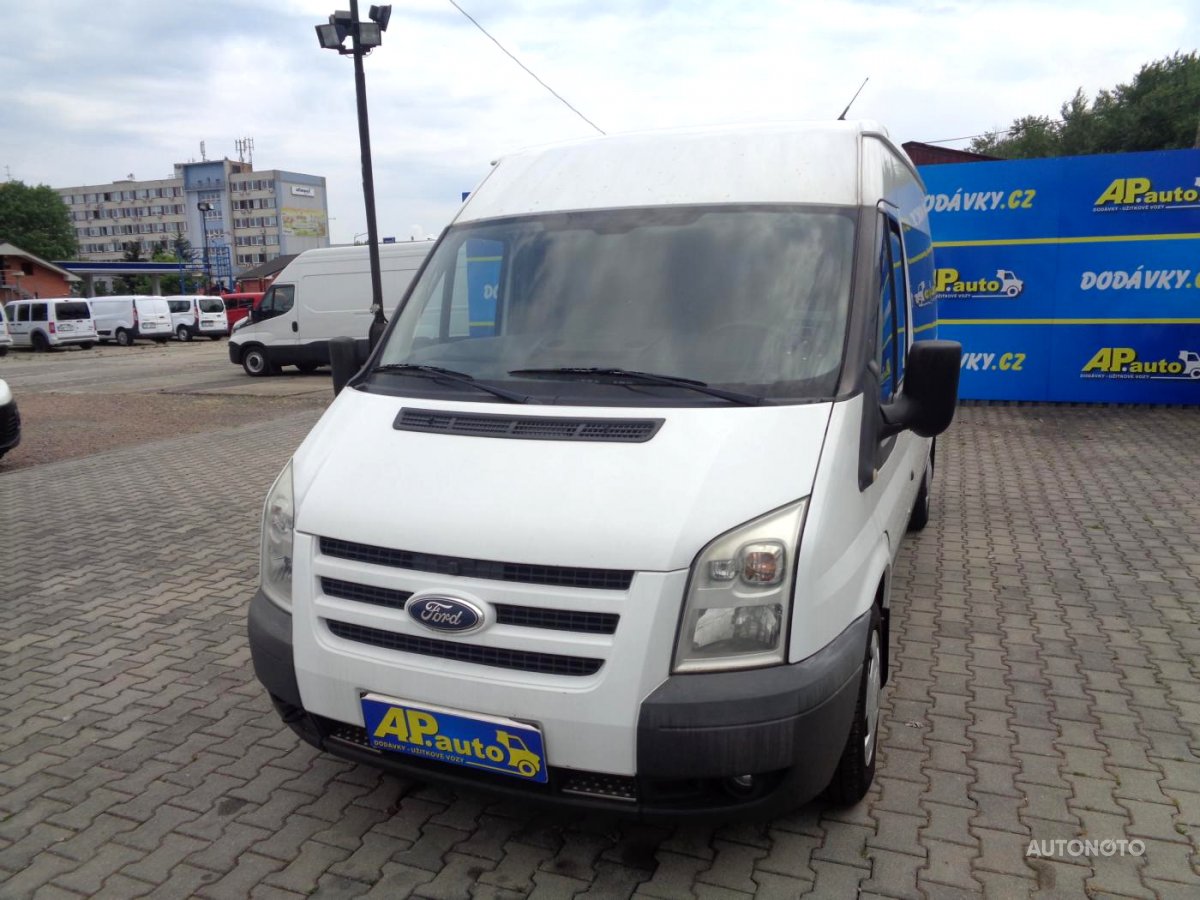 Ford Transit, 2011 - celkový pohled