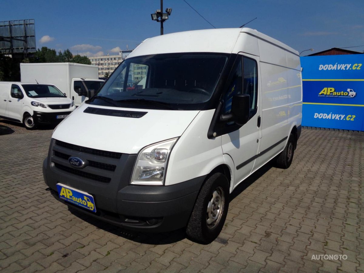 Ford Transit, 2011 - celkový pohled