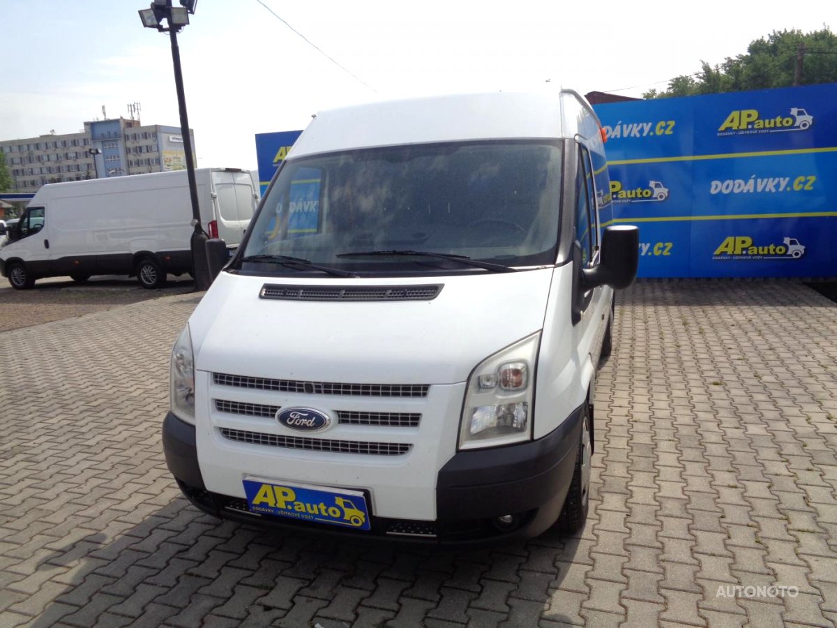 Ford Transit, 2013 - celkový pohled
