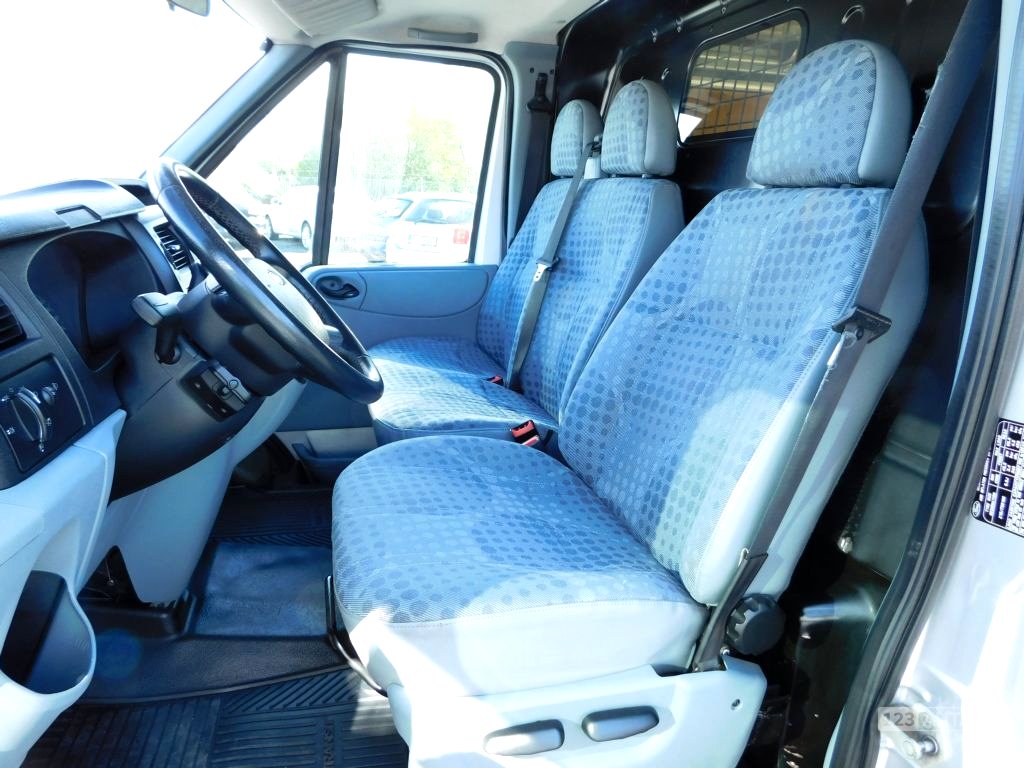Ford Transit, 2009 - pohled č. 10