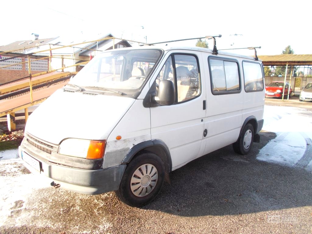 Ford Transit, 1997 - pohled č. 3