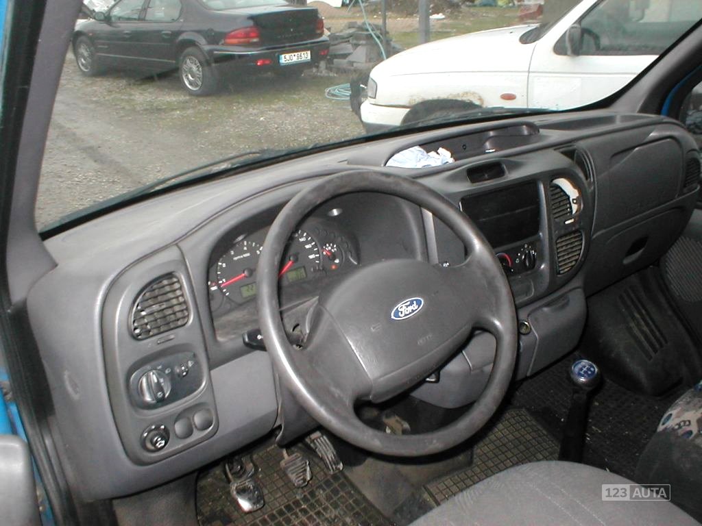 Ford Transit, 2005 - pohled č. 5