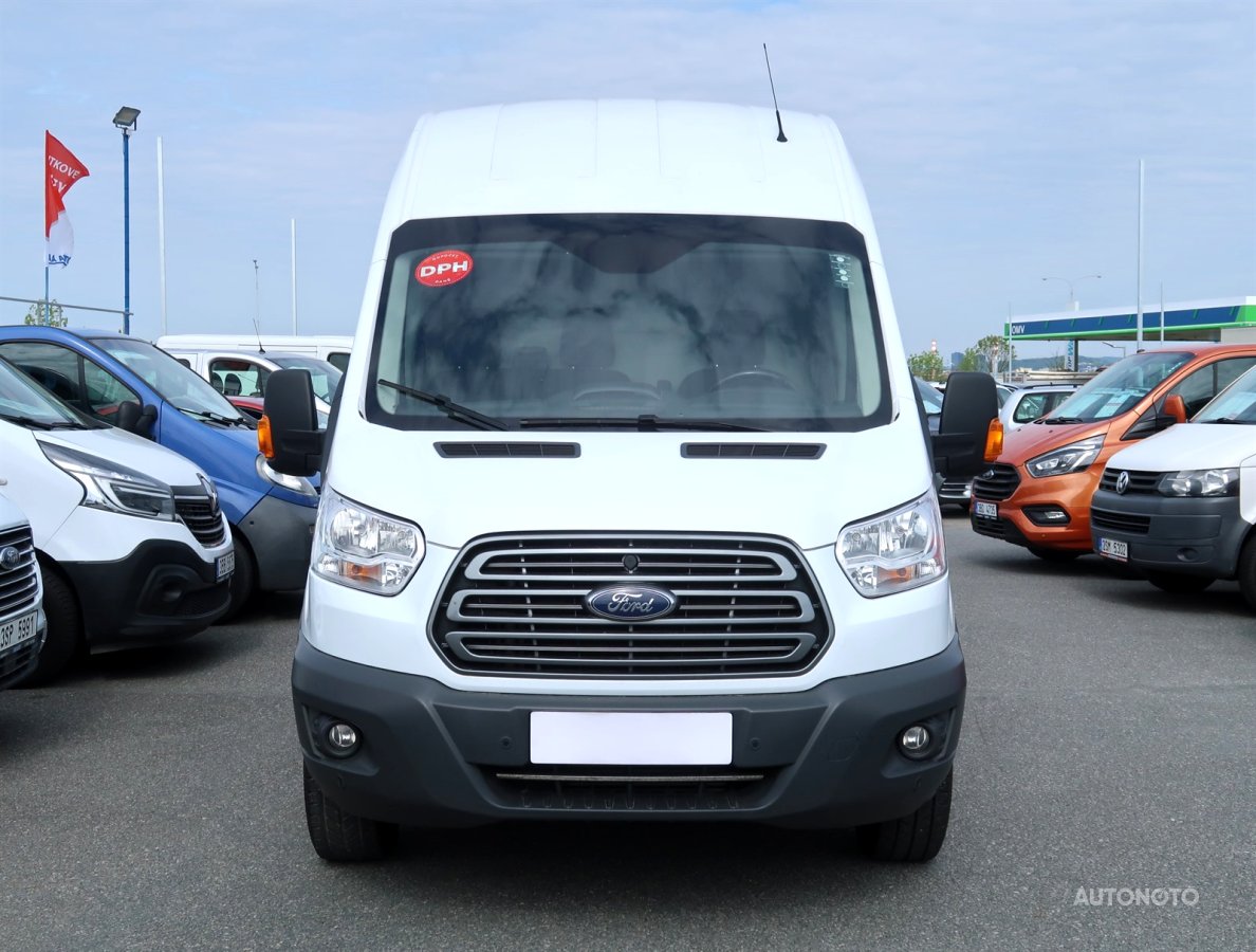 Ford Transit, 2019 - pohled č. 2