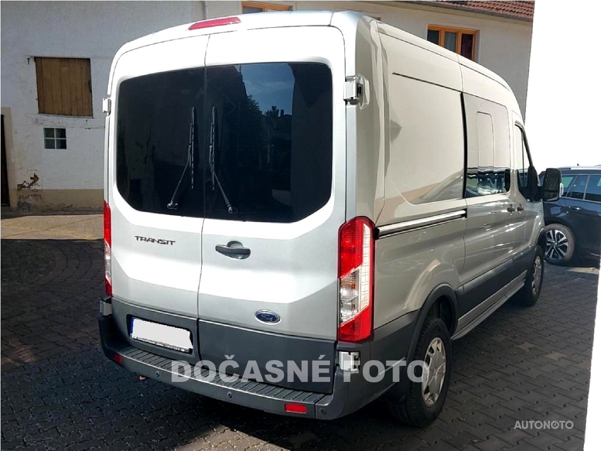 Ford Transit, 2019 - pohled č. 2