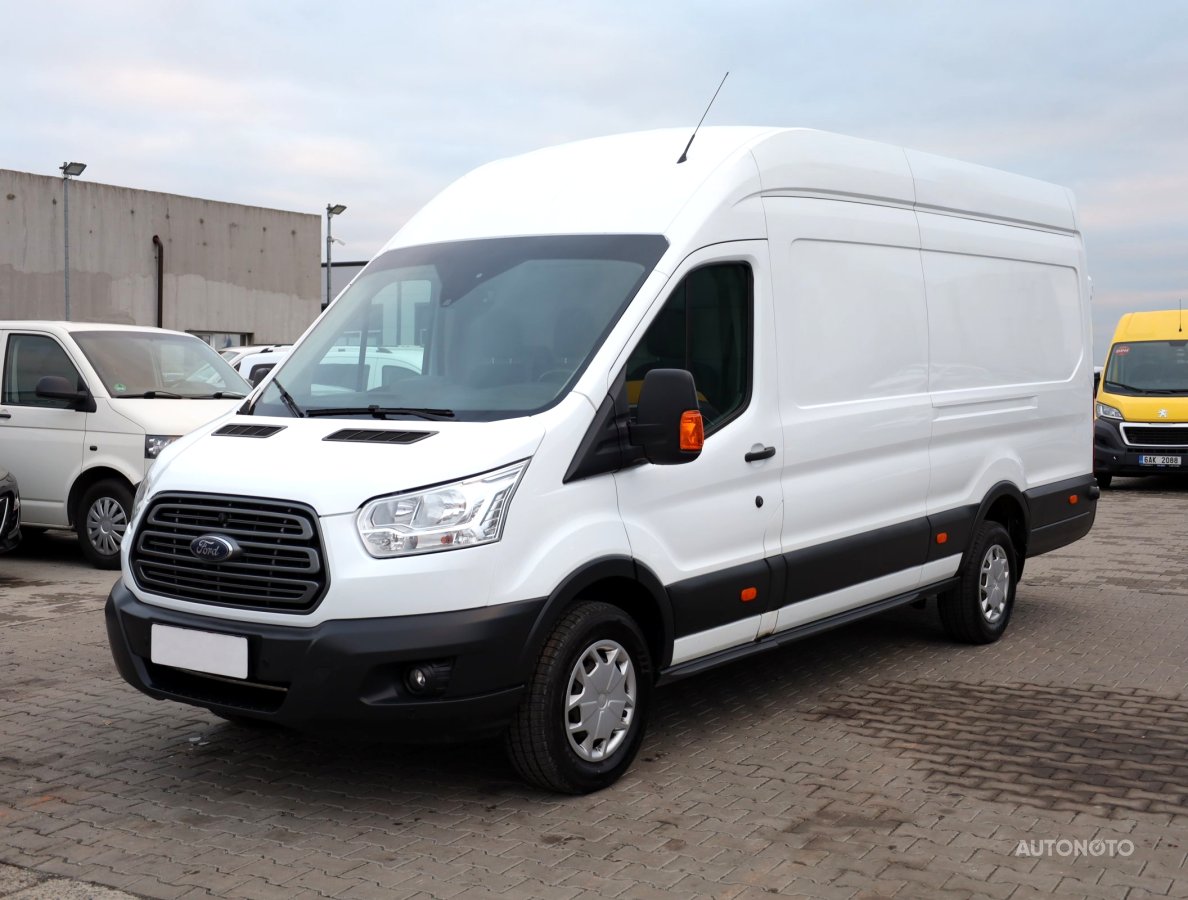 Ford Transit, 2018 - pohled č. 3