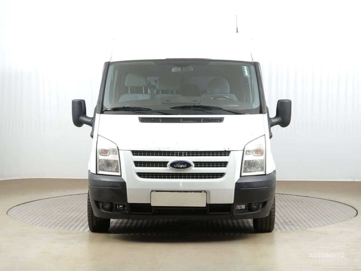 Ford Transit, 2012 - pohled č. 2