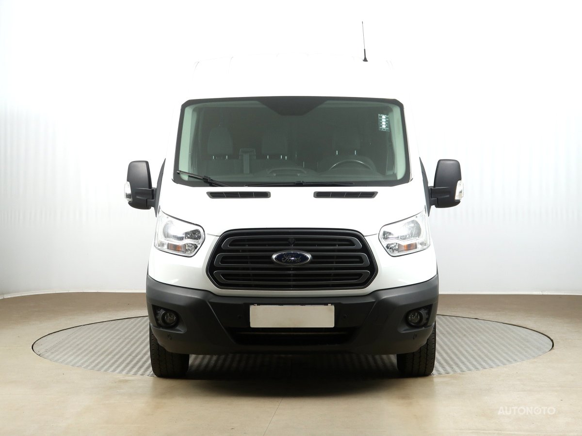 Ford Transit, 2018 - pohled č. 2