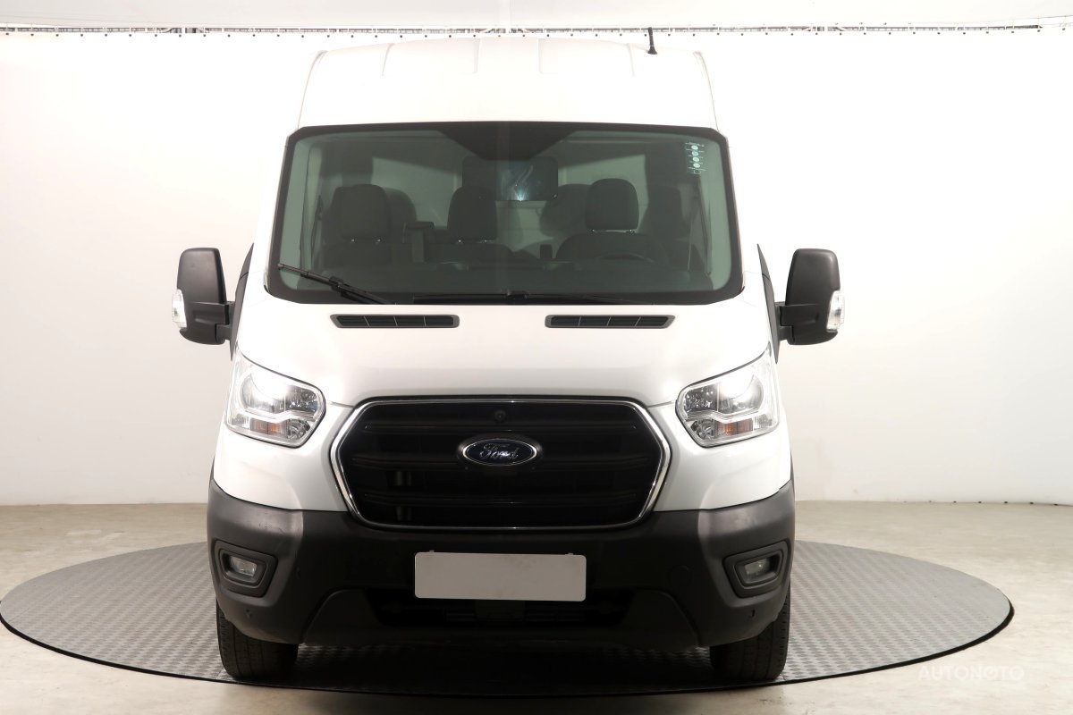 Ford Transit, 2020 - pohled č. 2