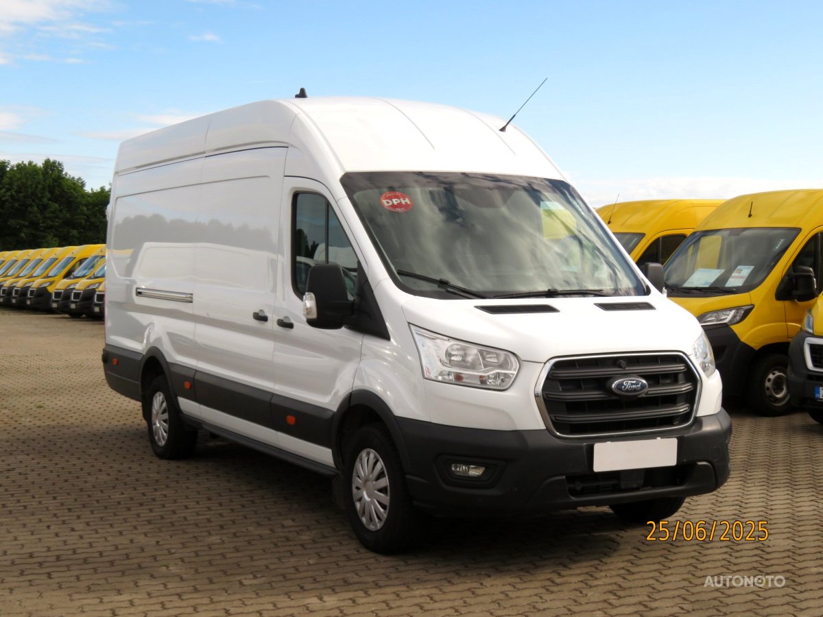 Ford Transit, 2020 - celkový pohled