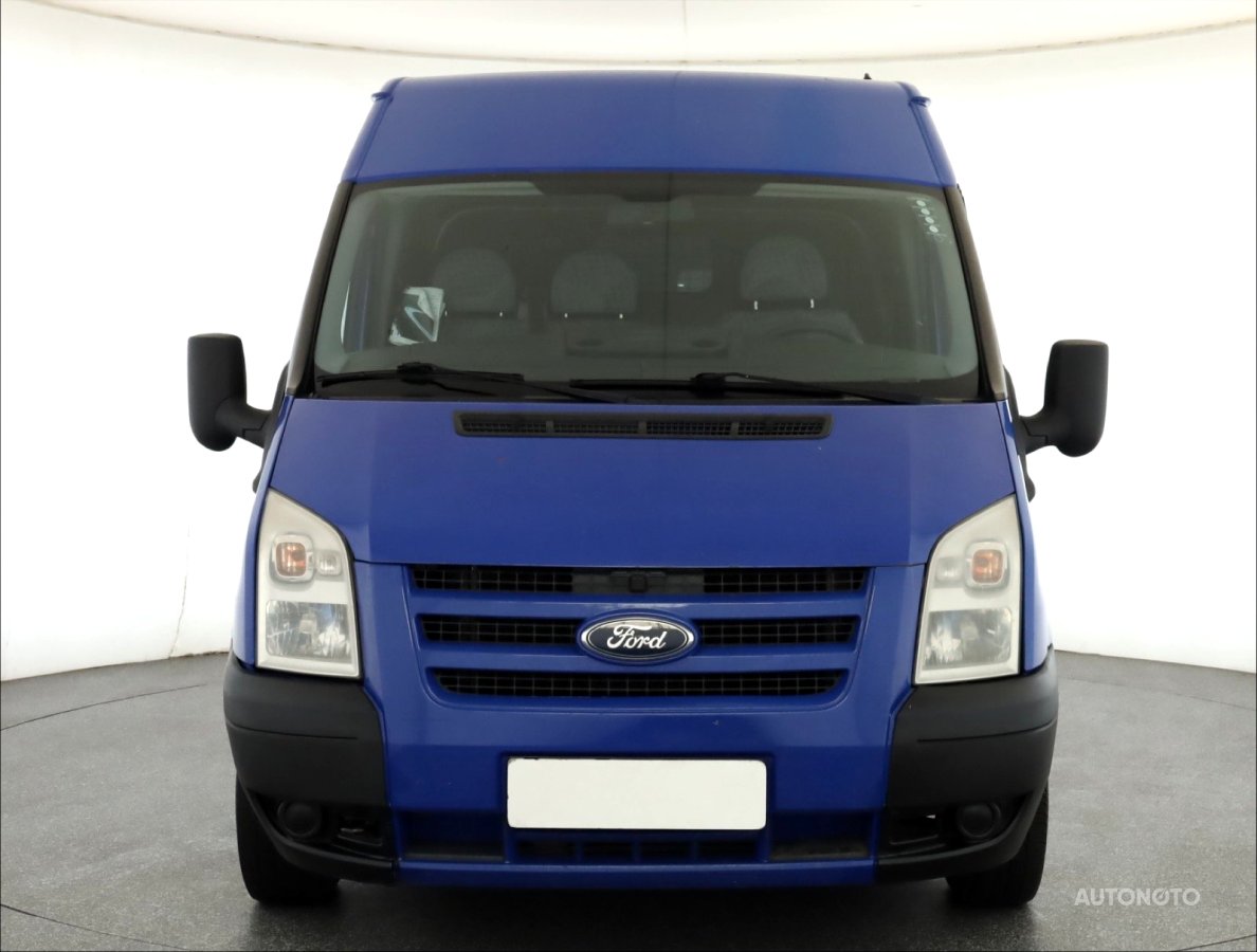 Ford Transit, 2011 - pohled č. 2