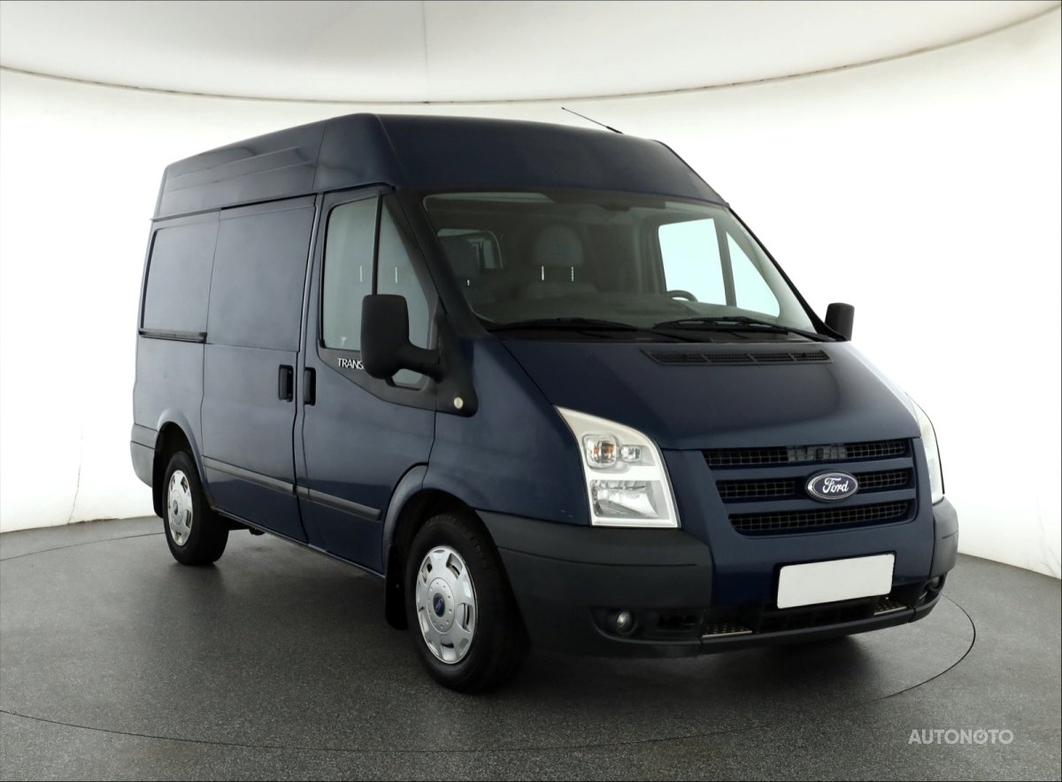 Ford Transit, 2008 - celkový pohled