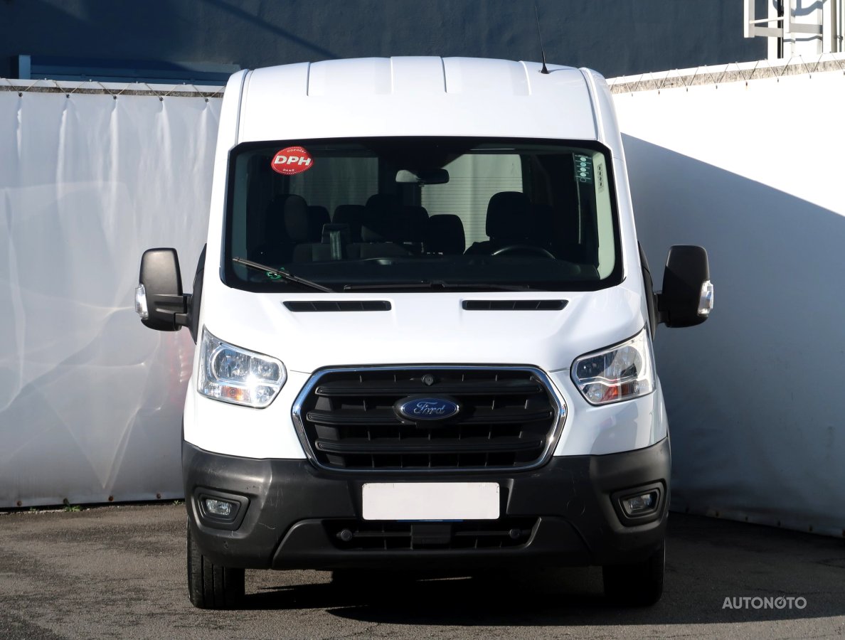 Ford Transit, 2020 - pohled č. 2