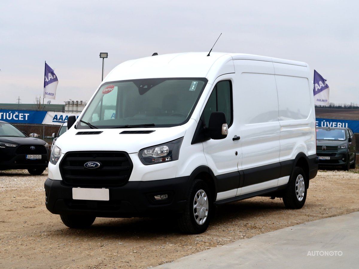 Ford Transit, 2022 - pohled č. 3
