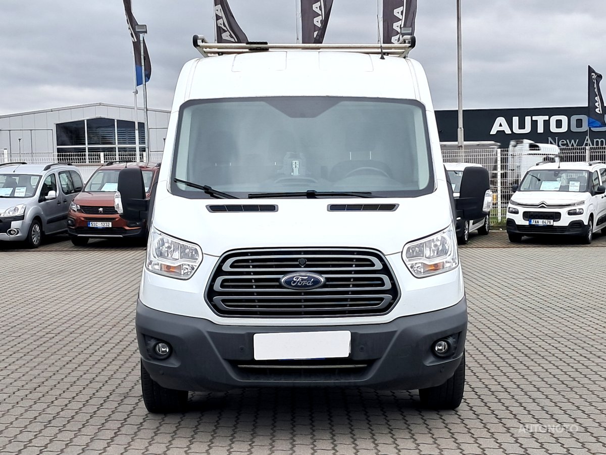 Ford Transit, 2020 - pohled č. 2