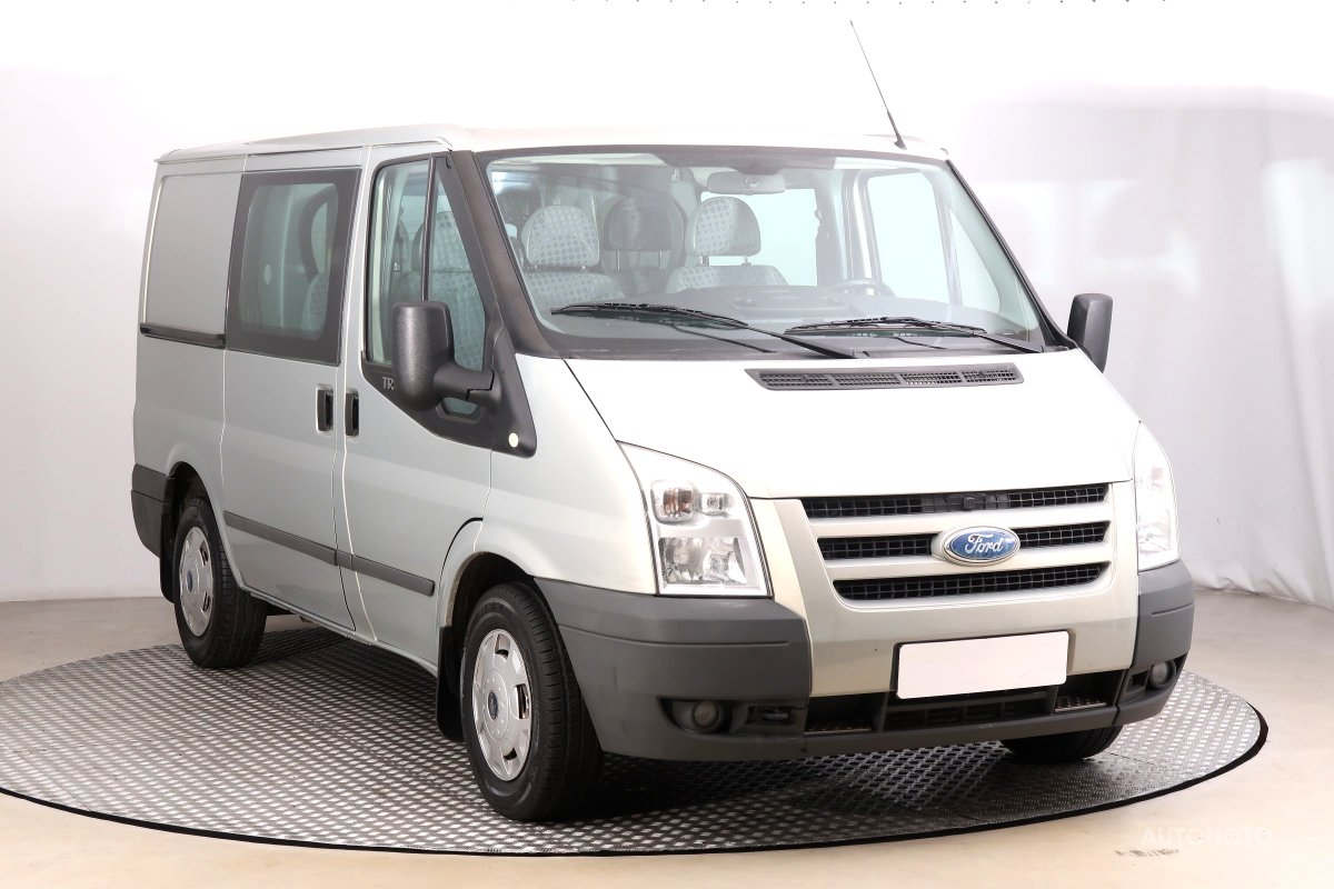 Ford Transit, 2009 - celkový pohled