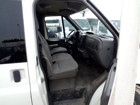 Ford Transit, 2001 - pohled č. 13