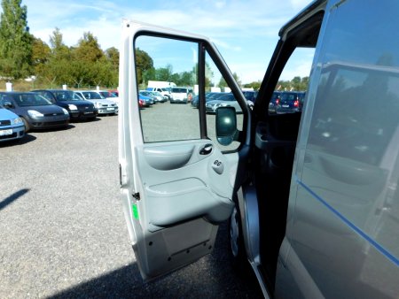 Ford Transit, 2009 - pohled č. 9