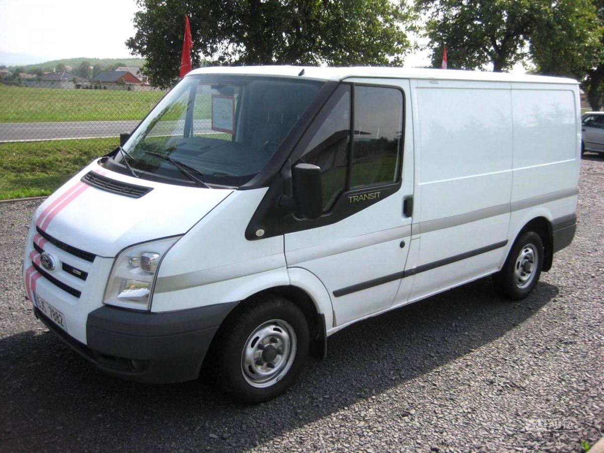 Ford Tranzit 260S, 2006 - celkový pohled