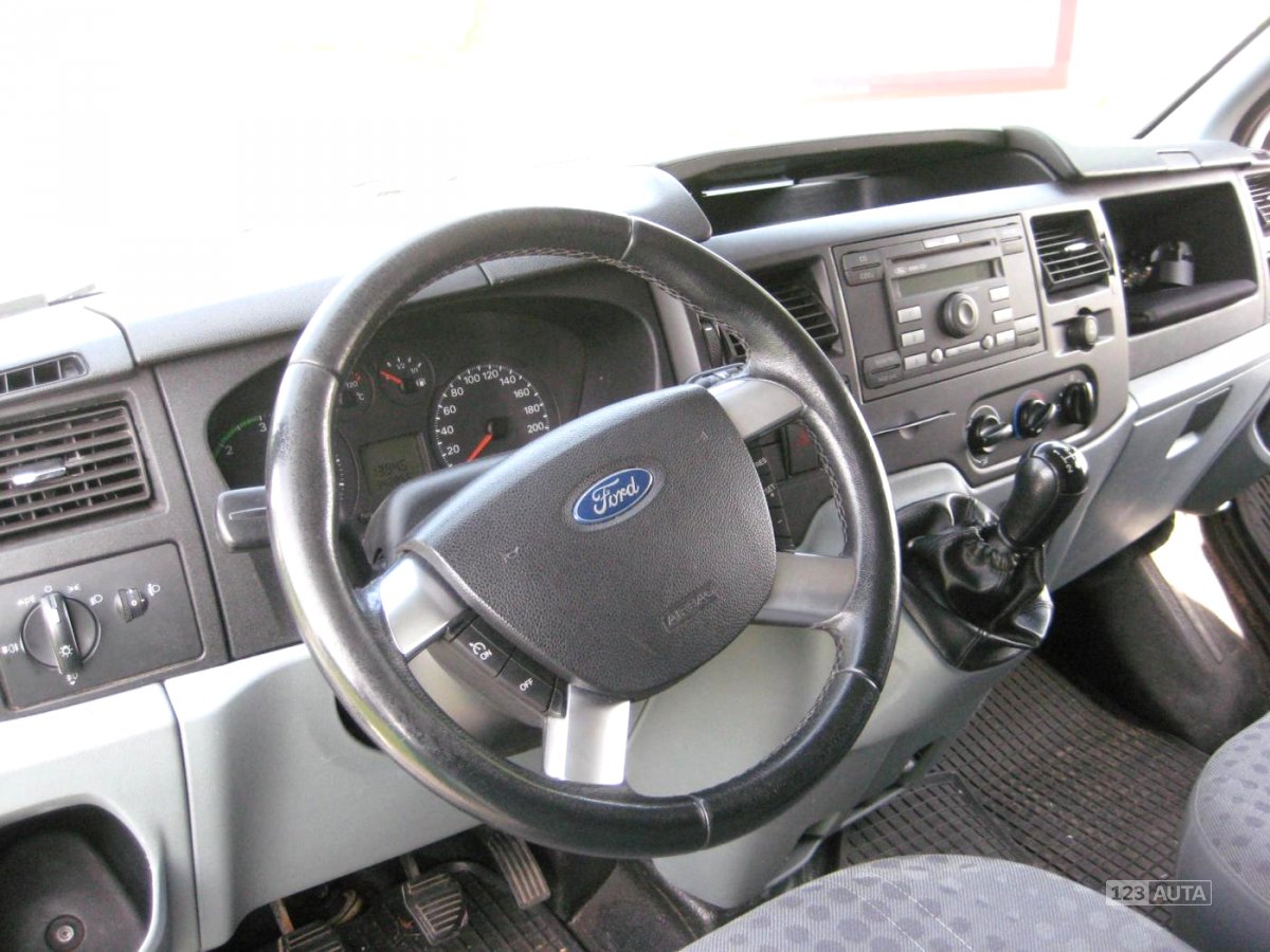 Ford Tranzit 260S, 2006 - pohled č. 12