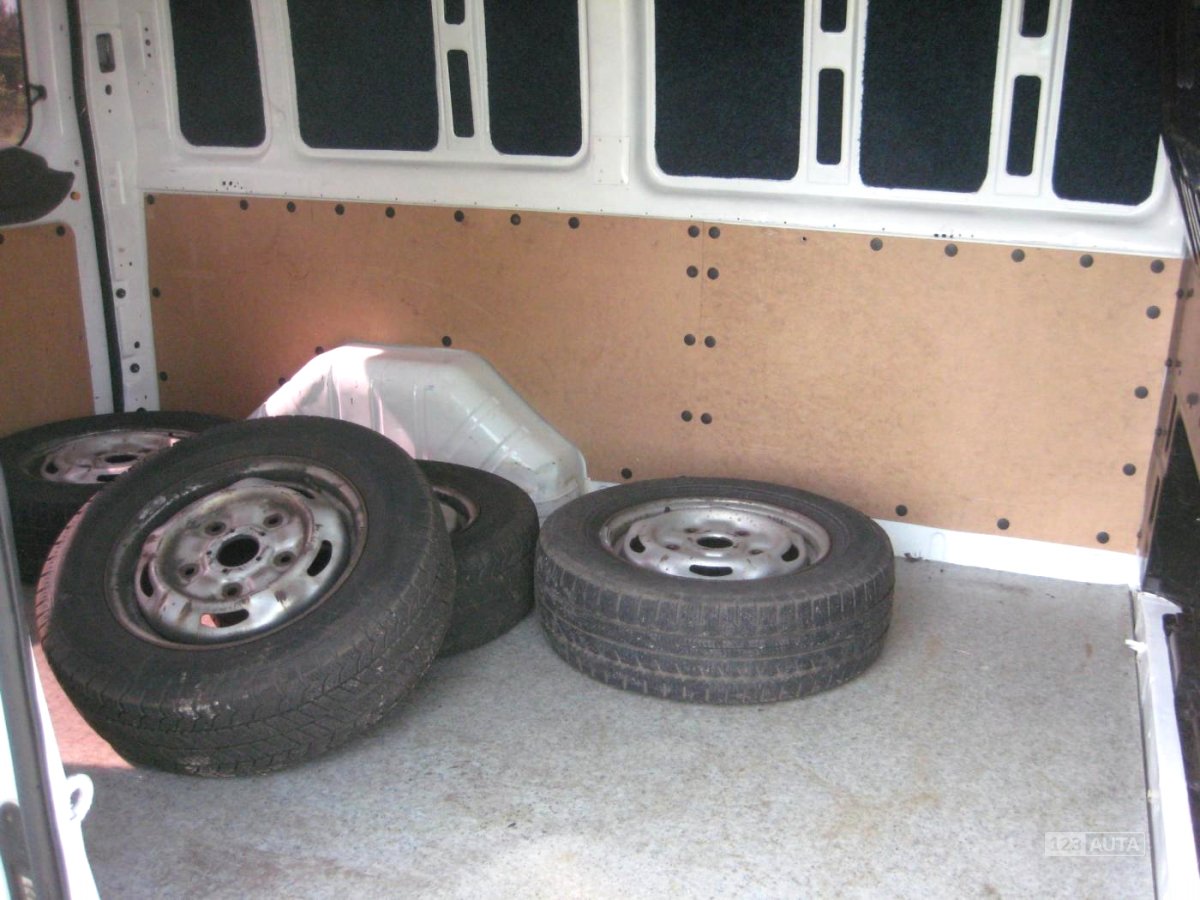 Ford Tranzit 260S, 2006 - pohled č. 7