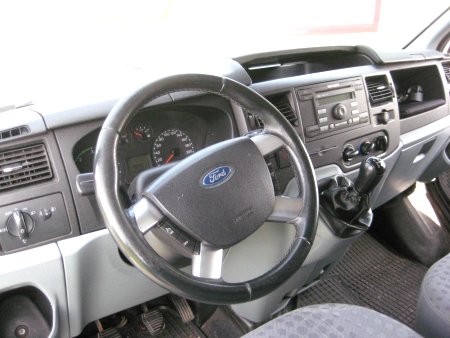 Ford Tranzit 260S, 2006 - pohled č. 12